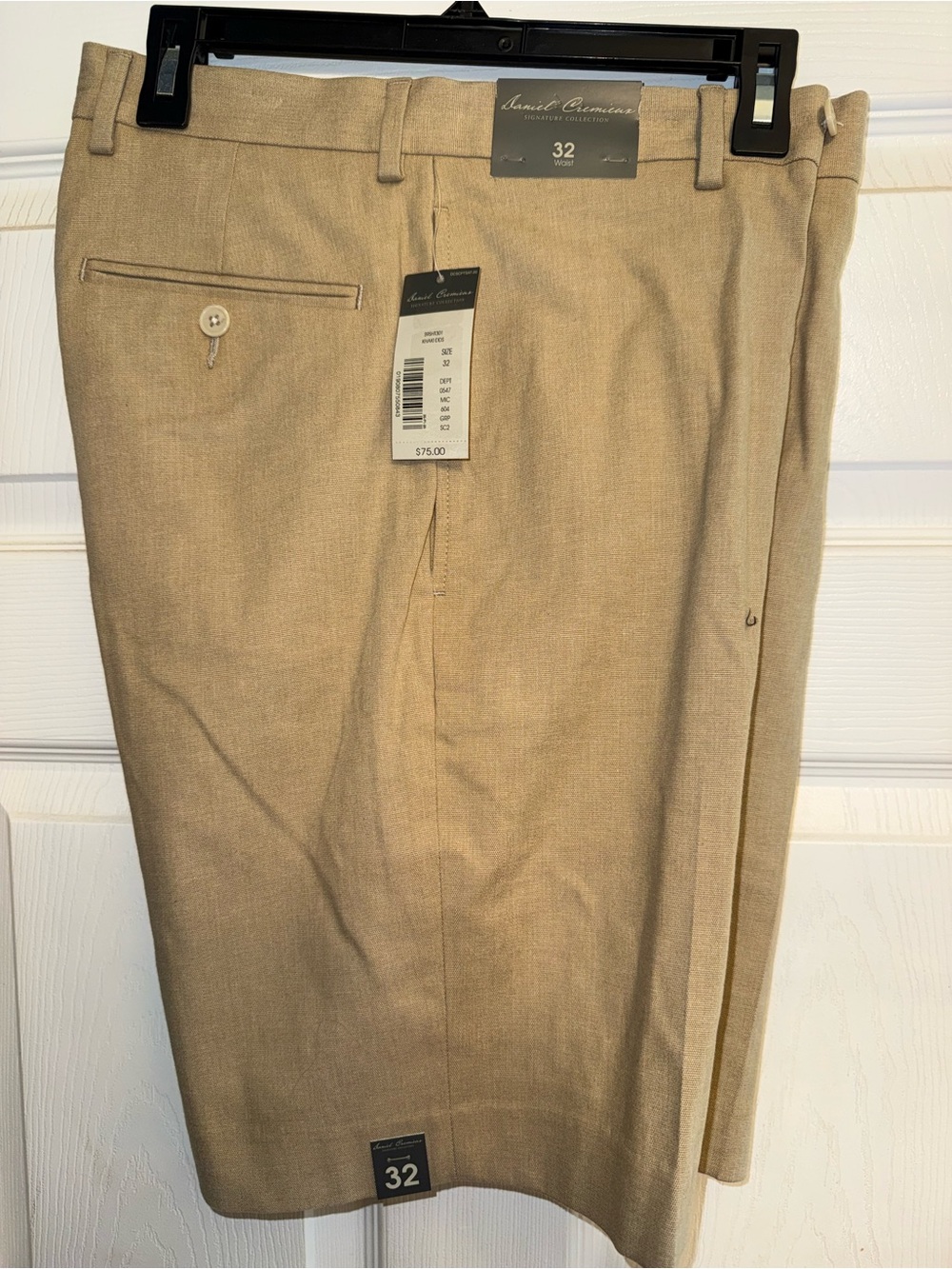 Daniel Cremieux Men’s Khaki Chinos in Tan